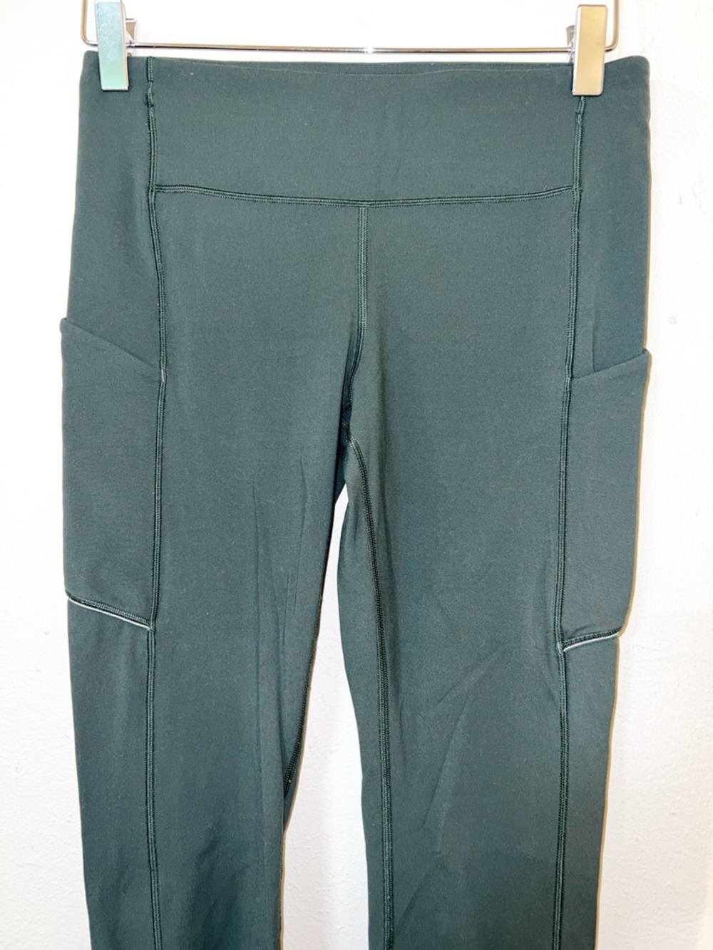 Lululemon Speed Up Tight Dark Green High-Waist Pocket Reflective Leggings - Picture 2 of 15